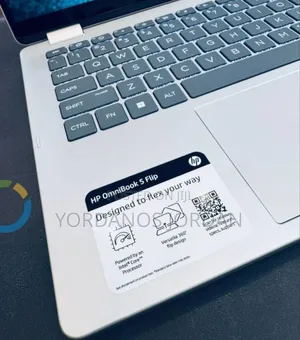 New Laptop HP OmniBook 5 14" 16GB Intel Core 7 SSD 512GB