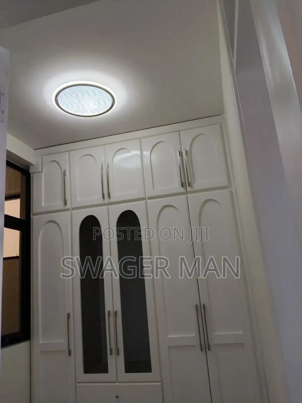 Furnished 10bdrm Townhouse/Terrace in Ayat, Yeka for sale