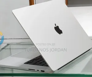 New Laptop Apple MacBook Pro M1 16GB Apple M1 Pro SSD 512GB