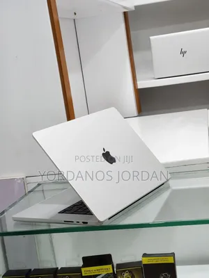 New Laptop Apple MacBook Pro M1 16GB Apple M1 Pro SSD 512GB