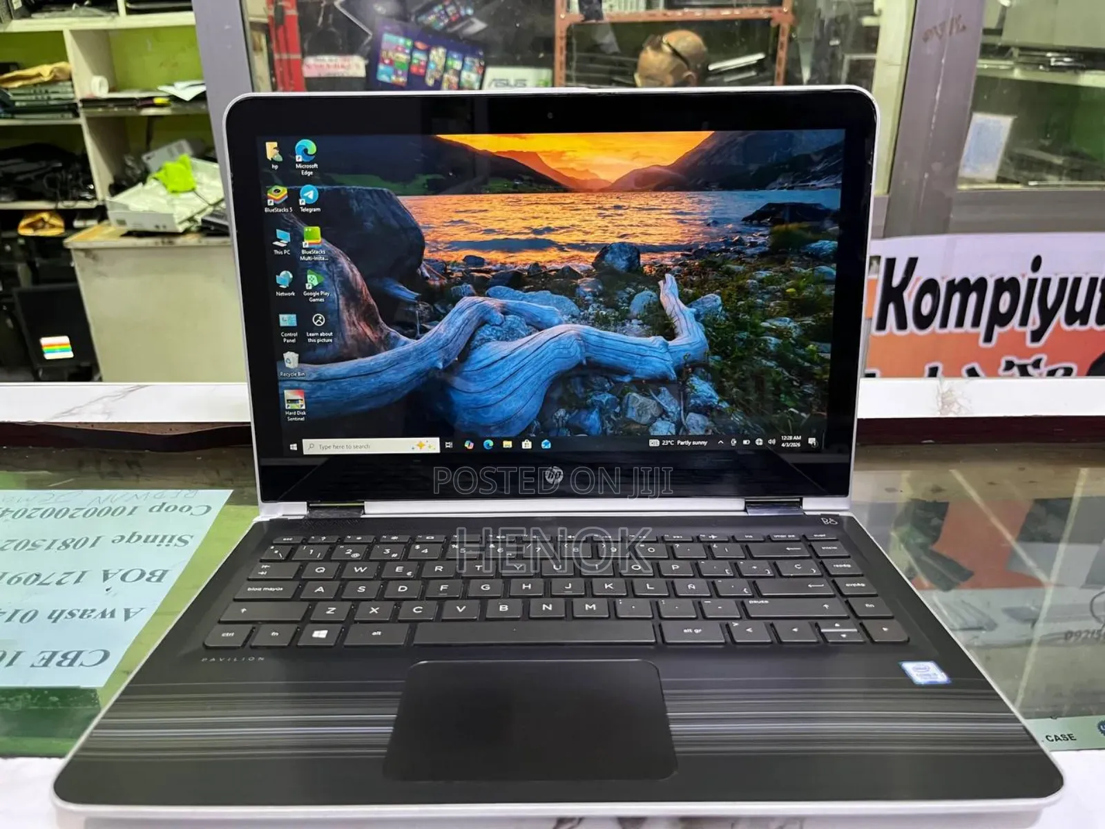 Laptop HP Pavilion x360 8GB Intel Core i5 HDD 1T