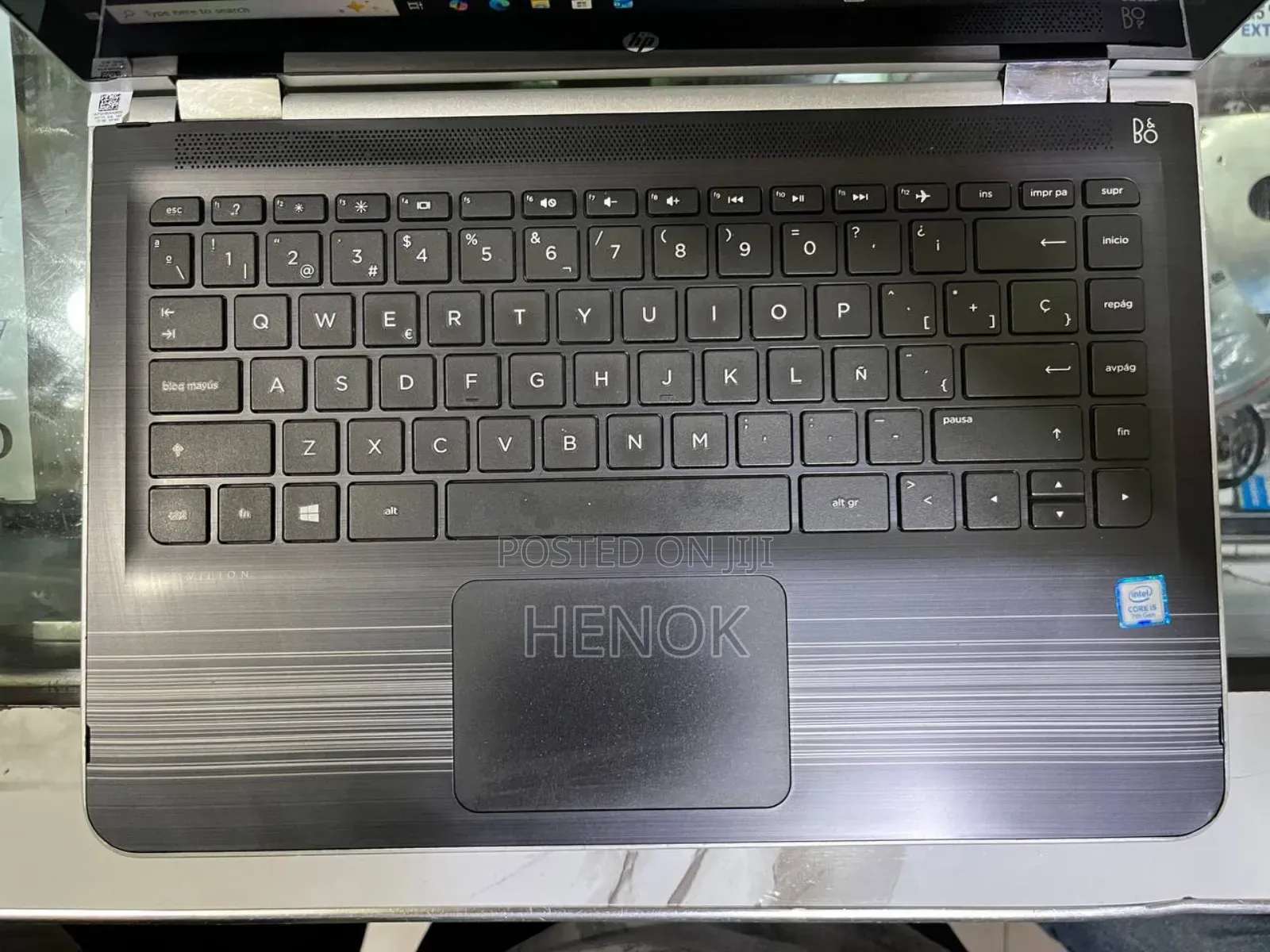 Laptop HP Pavilion x360 8GB Intel Core i5 HDD 1T