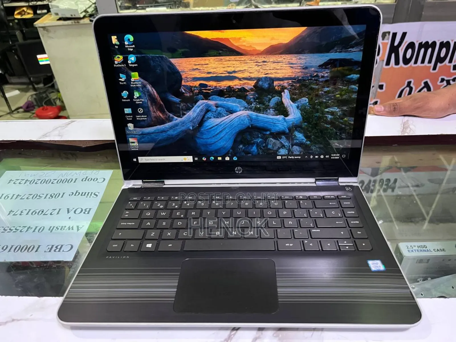 Laptop HP Pavilion x360 8GB Intel Core i5 HDD 1T