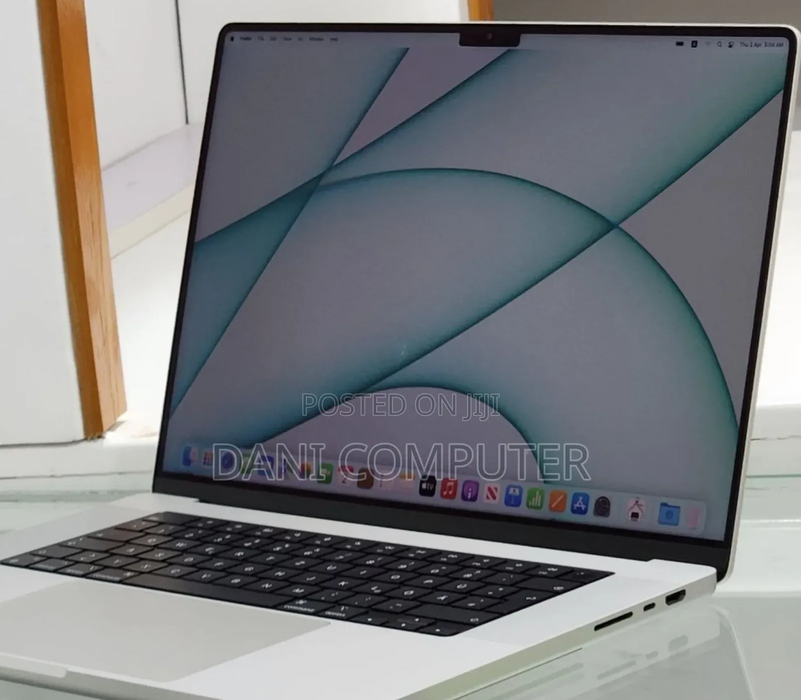 New Laptop Apple MacBook Pro M1 16GB Apple M1 SSD 512GB