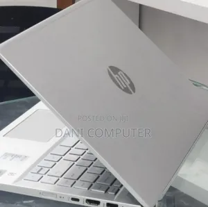 New Laptop HP Pavilion 14 8GB Intel Core i5 SSD 512GB