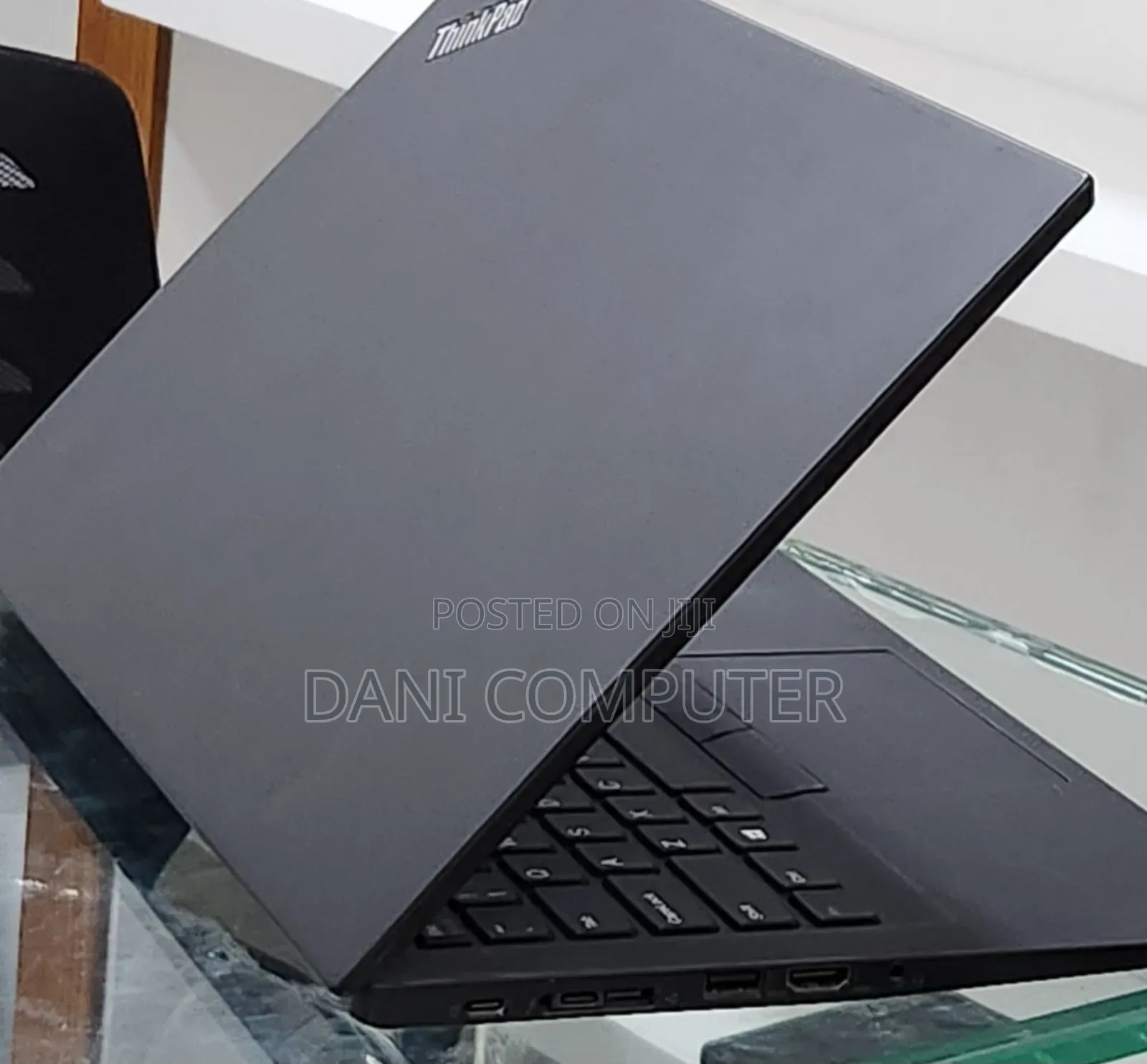 New Laptop Lenovo ThinkPad t495s 16GB AMD Ryzen 7 SSD 512GB