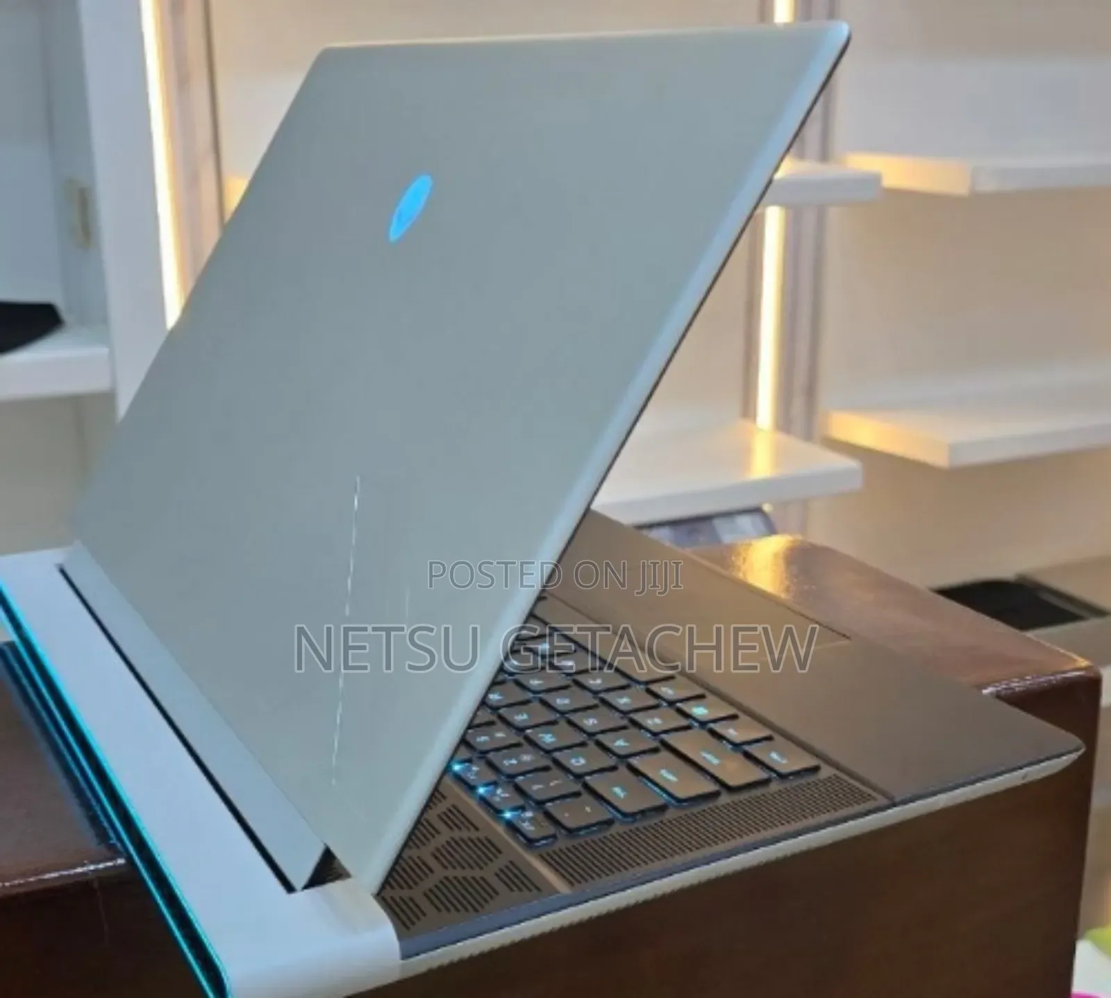 New Laptop Alienware M15 r3 16GB Intel Core Ultra 7 SSD 1T