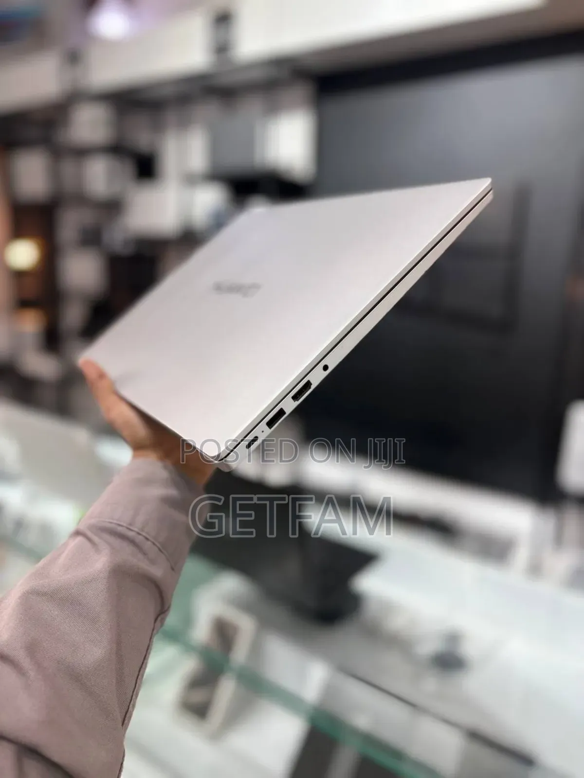 New Laptop Huawei MateBook 16s 8GB Intel Core i5 SSD 512GB