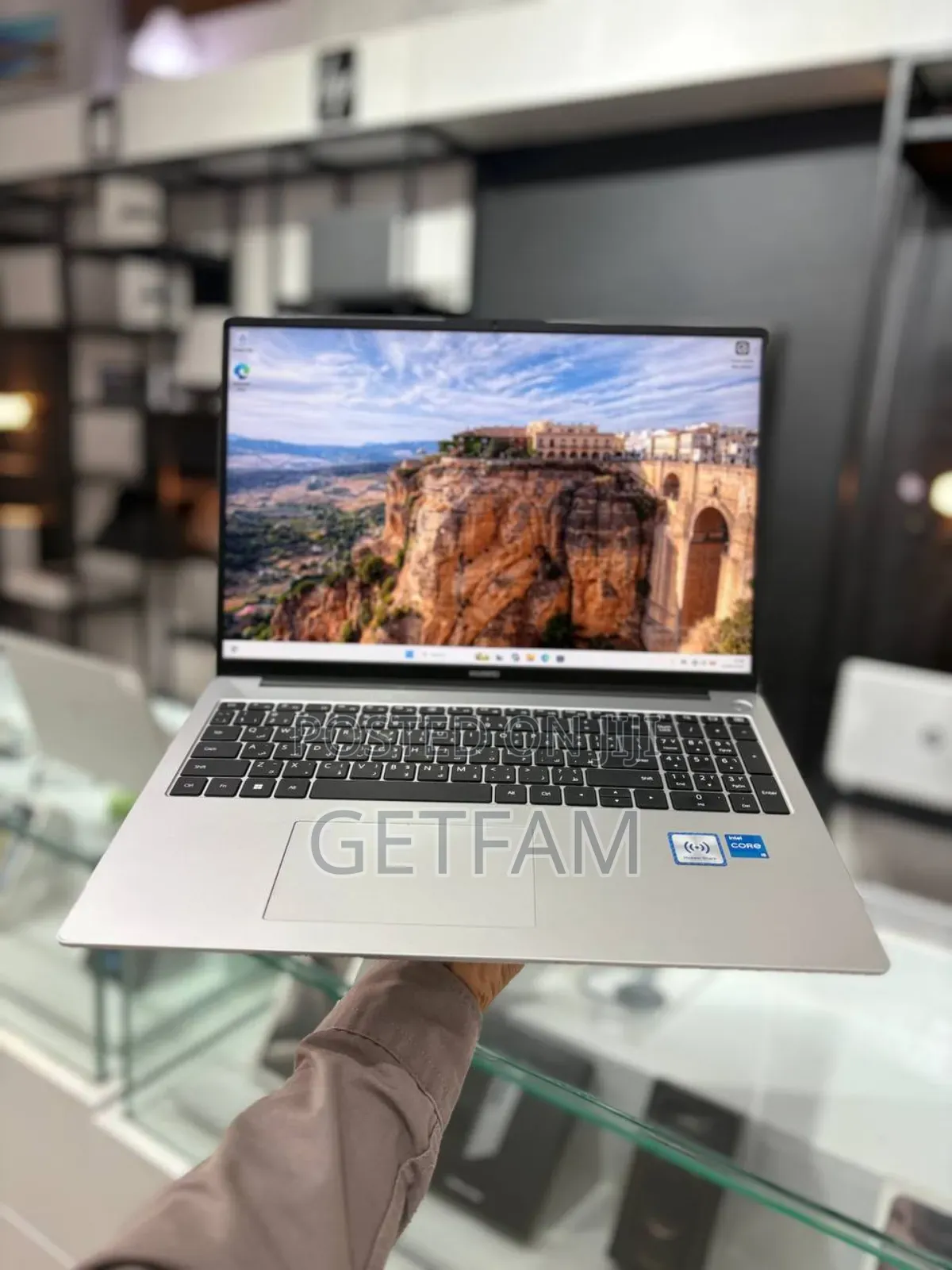 New Laptop Huawei MateBook 16s 8GB Intel Core i5 SSD 512GB