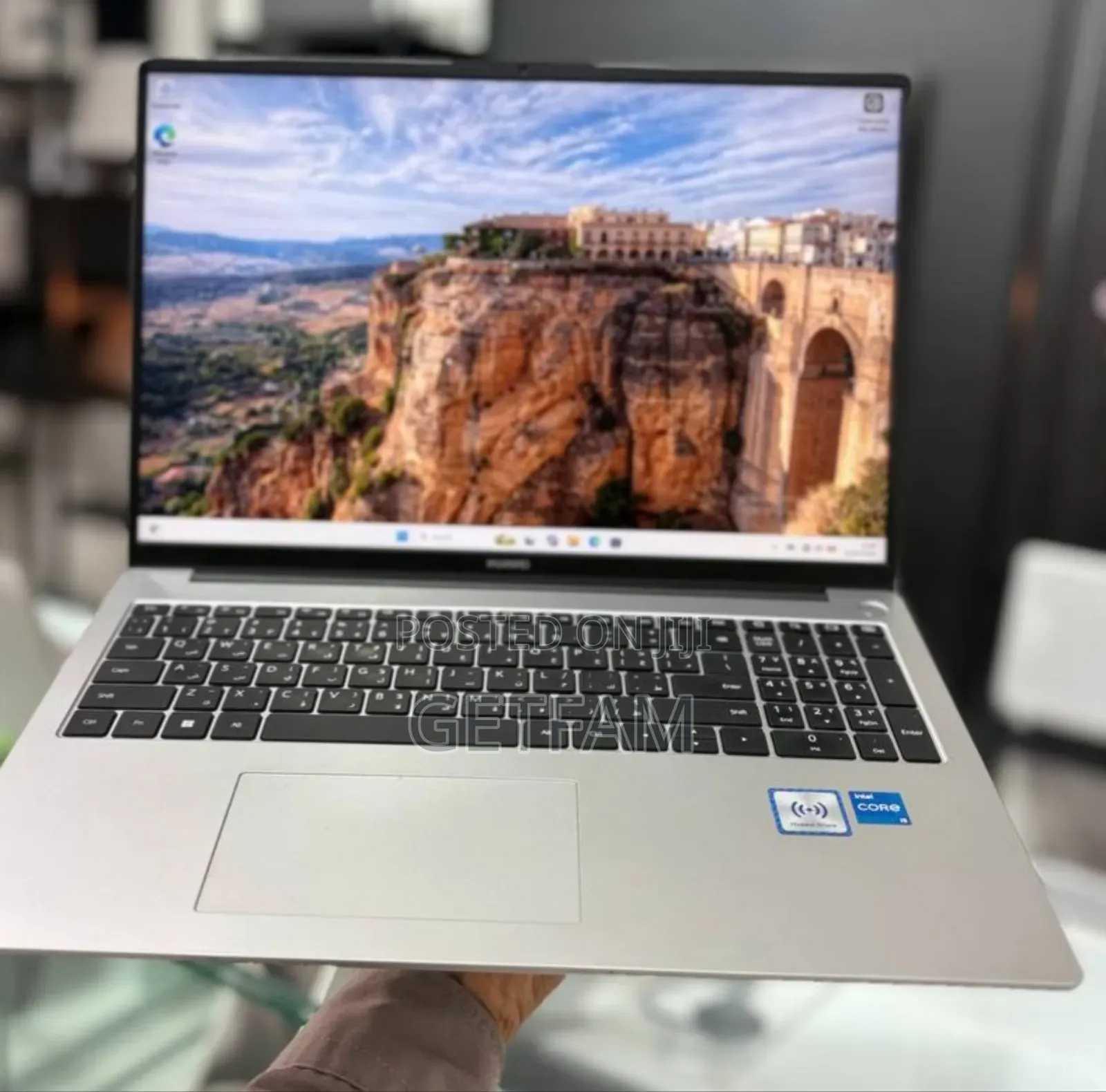 New Laptop Huawei MateBook 16s 8GB Intel Core i5 SSD 512GB