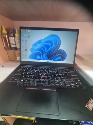 Laptop Lenovo ThinkPad Edge 14 8GB Intel Core i7 SSD 512GB