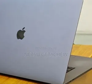 New Laptop Apple MacBook Pro 2019 16GB Intel Core i7 SSD 512GB