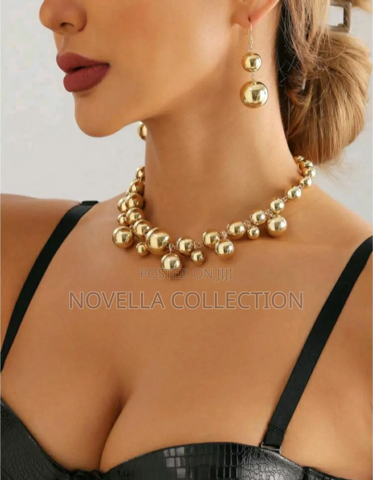 3pcs Fashion Exaggerated Large Bead Short Choker Necklace