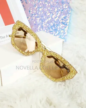 1 Piece Cateye Shape Bling Gold Shades Decoration Fashion Glasses