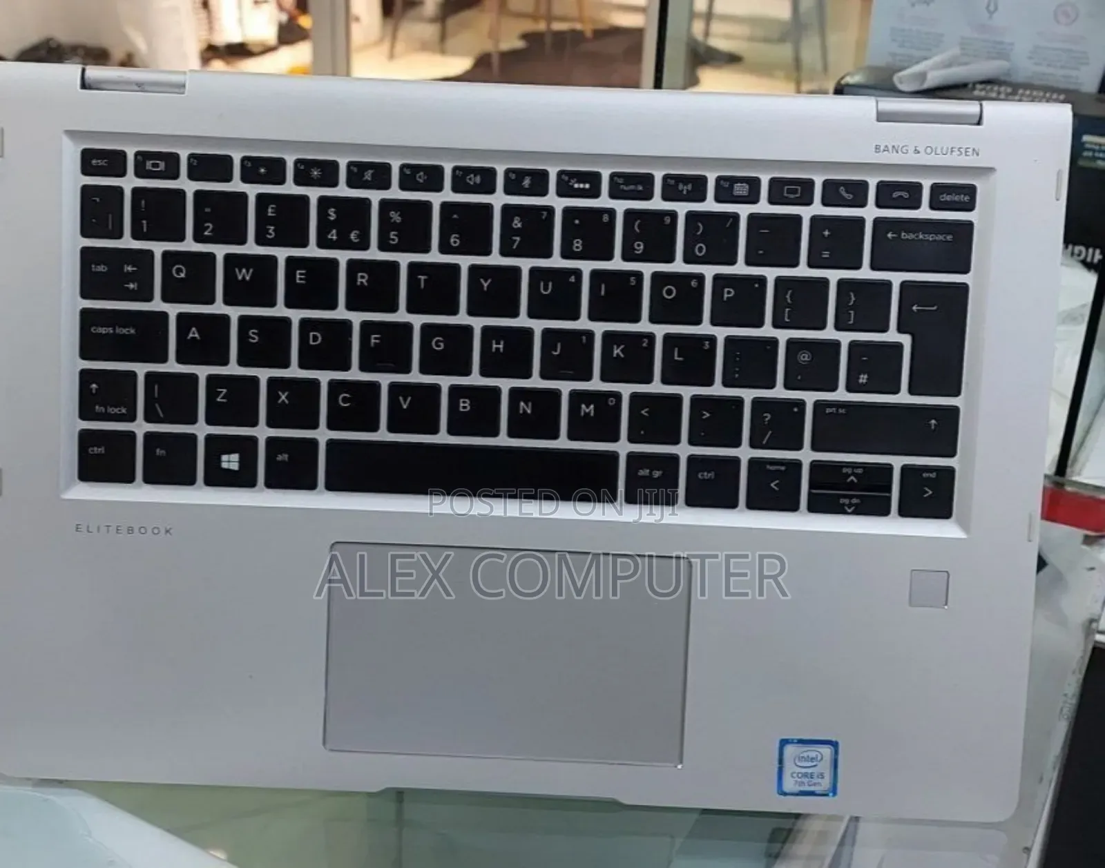 New Laptop HP EliteBook X360 1030 G2 8GB Intel Core i5 SSD 256GB