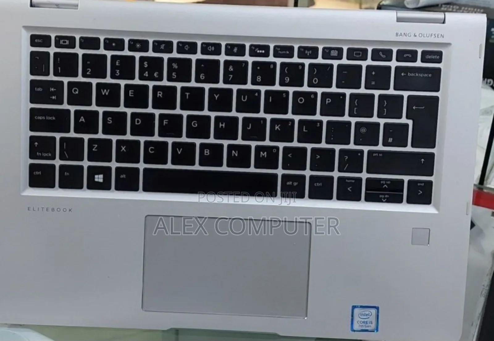 New Laptop HP EliteBook X360 1030 G2 8GB Intel Core i5 SSD 256GB