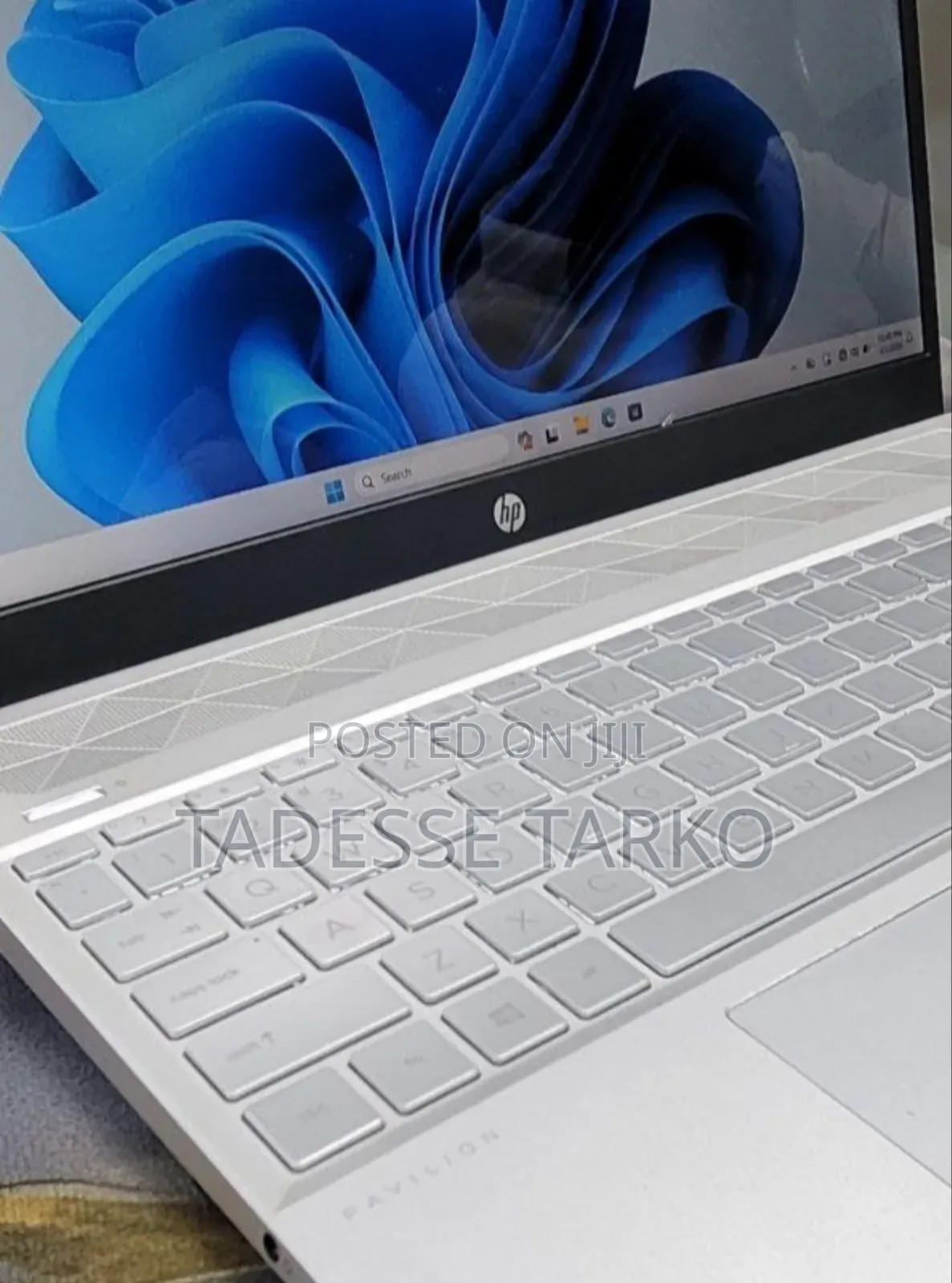 New Laptop HP Pavilion 15 8GB Intel Core i5 SSD 512GB