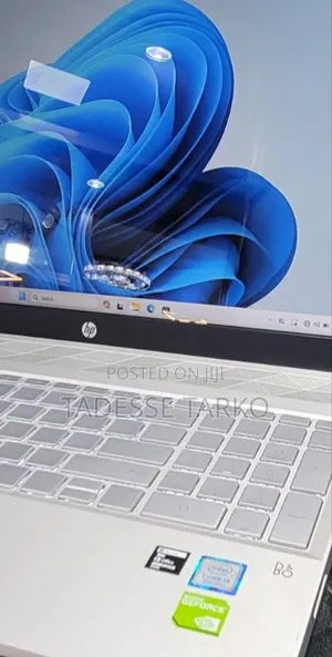 New Laptop HP Pavilion 15 8GB Intel Core i5 SSD 512GB