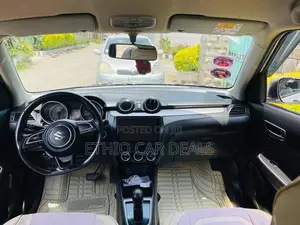 Suzuki Dzire 2022 Silver