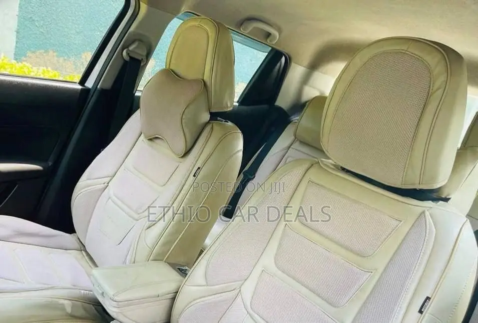 Suzuki Dzire 2022 Silver