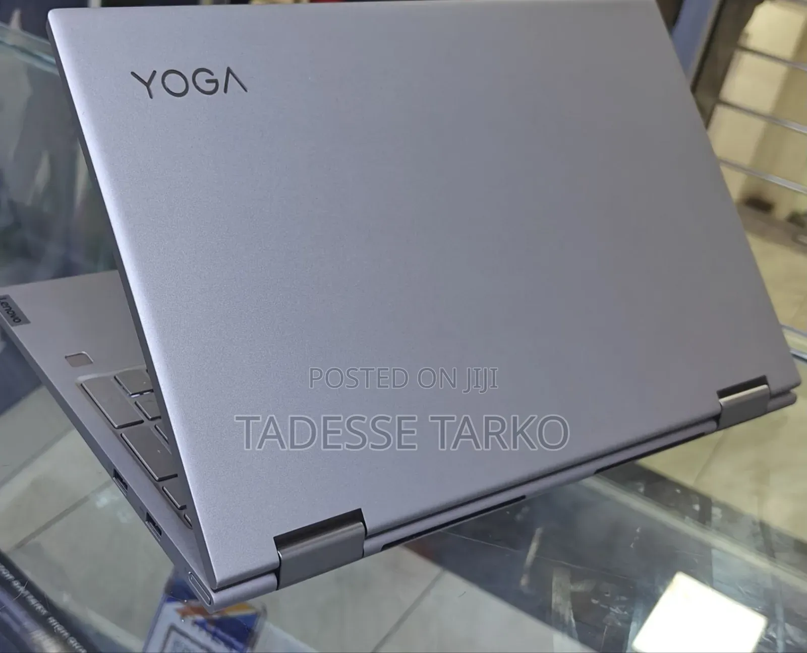 New Laptop Lenovo Yoga C740 12GB Intel Core i7 SSD 512GB
