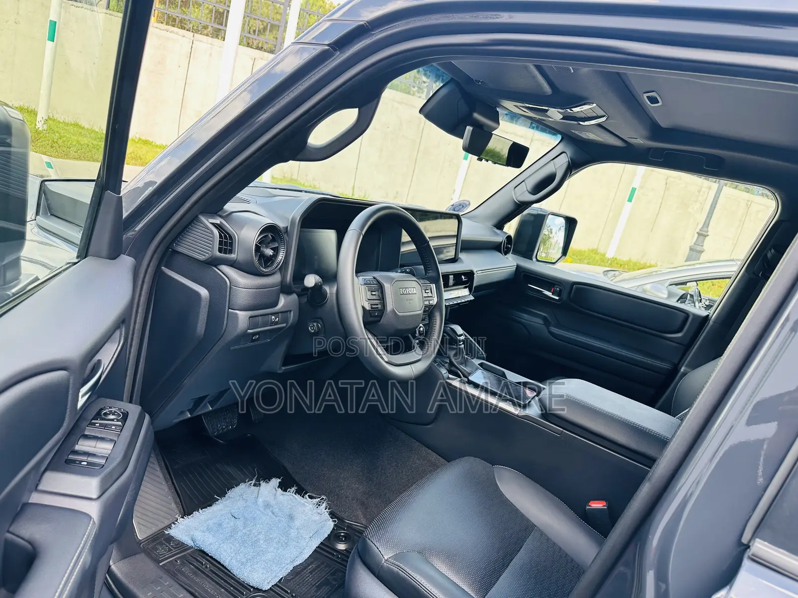 New Toyota Land Cruiser Prado 2.8 2025 Gray