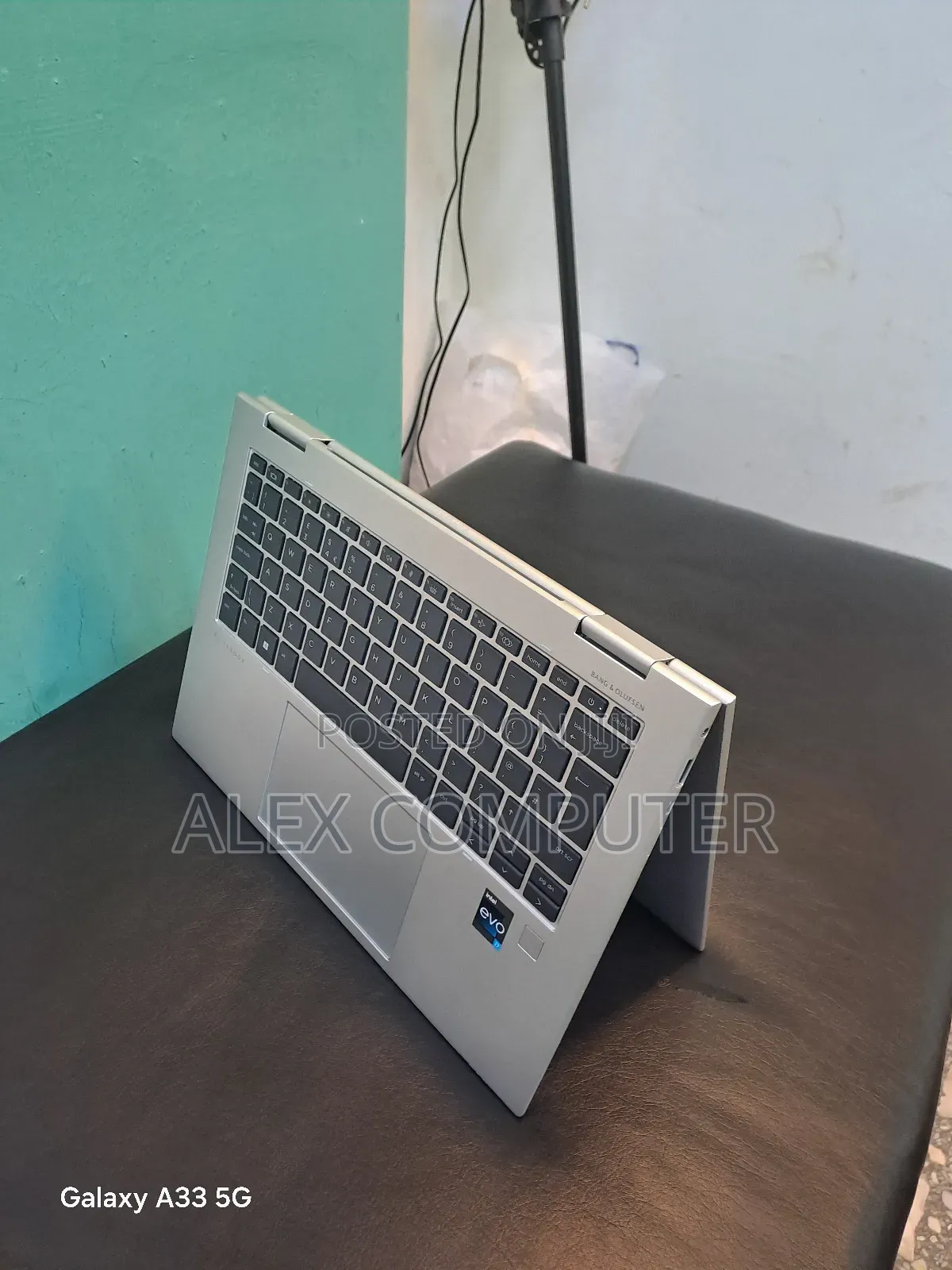 New Laptop HP EliteBook x360 1040 G9 16GB Intel Core i7 SSD 512GB