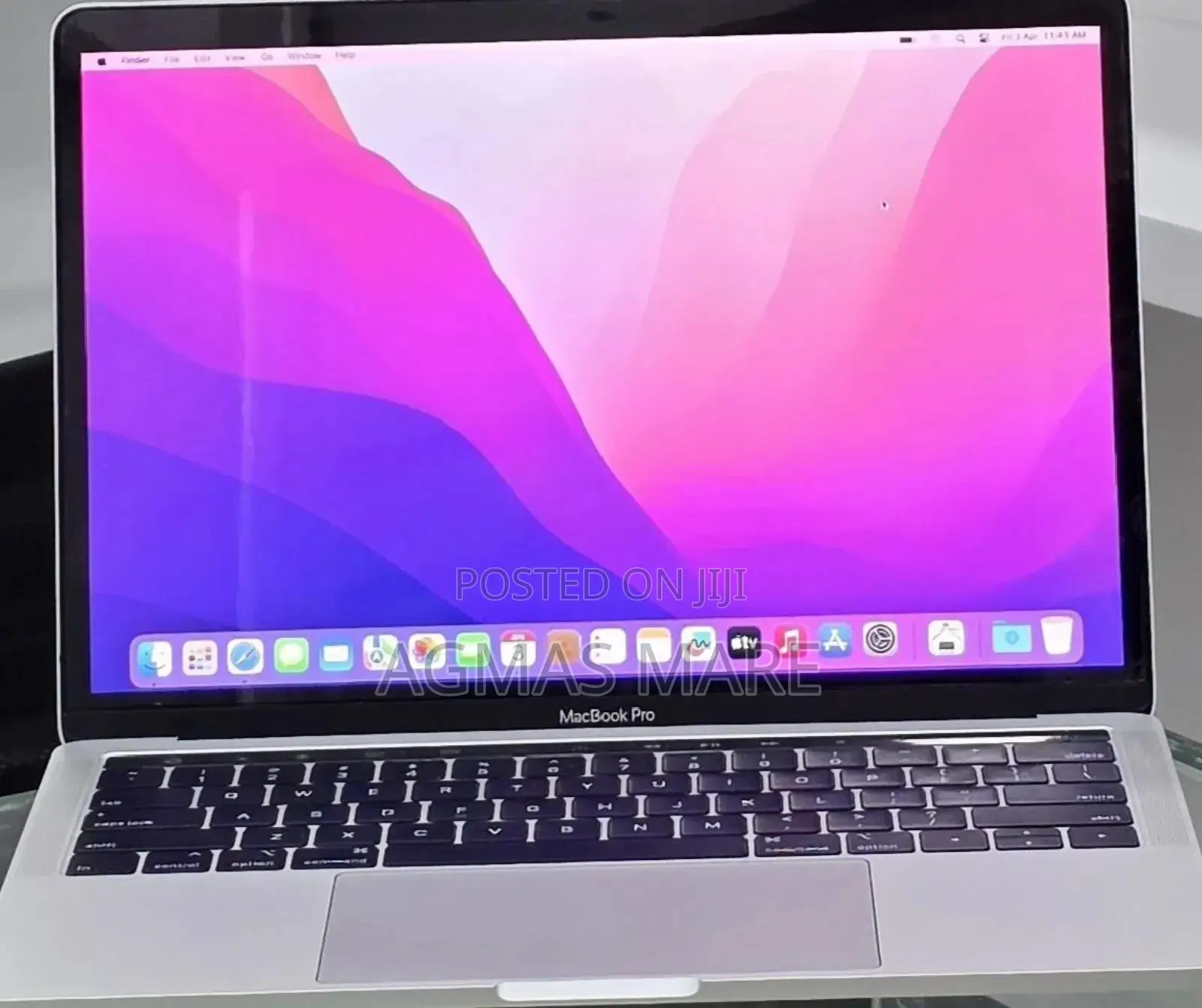 New Laptop Apple MacBook Pro 2019 8GB Intel Core i3 SSD 128GB