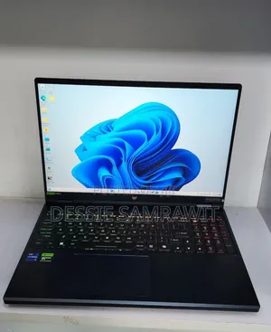 New Laptop Acer Predator Helios Neo 16 16GB Intel Core i9 SSD 1T