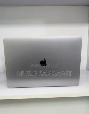 New Laptop Apple MacBook Pro 2018 32GB Intel Core i9 SSD 512GB