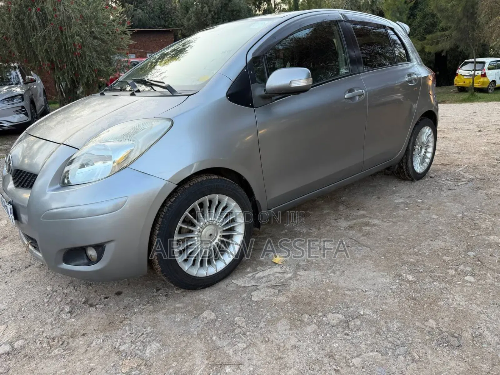 Toyota Yaris 2010 Silver