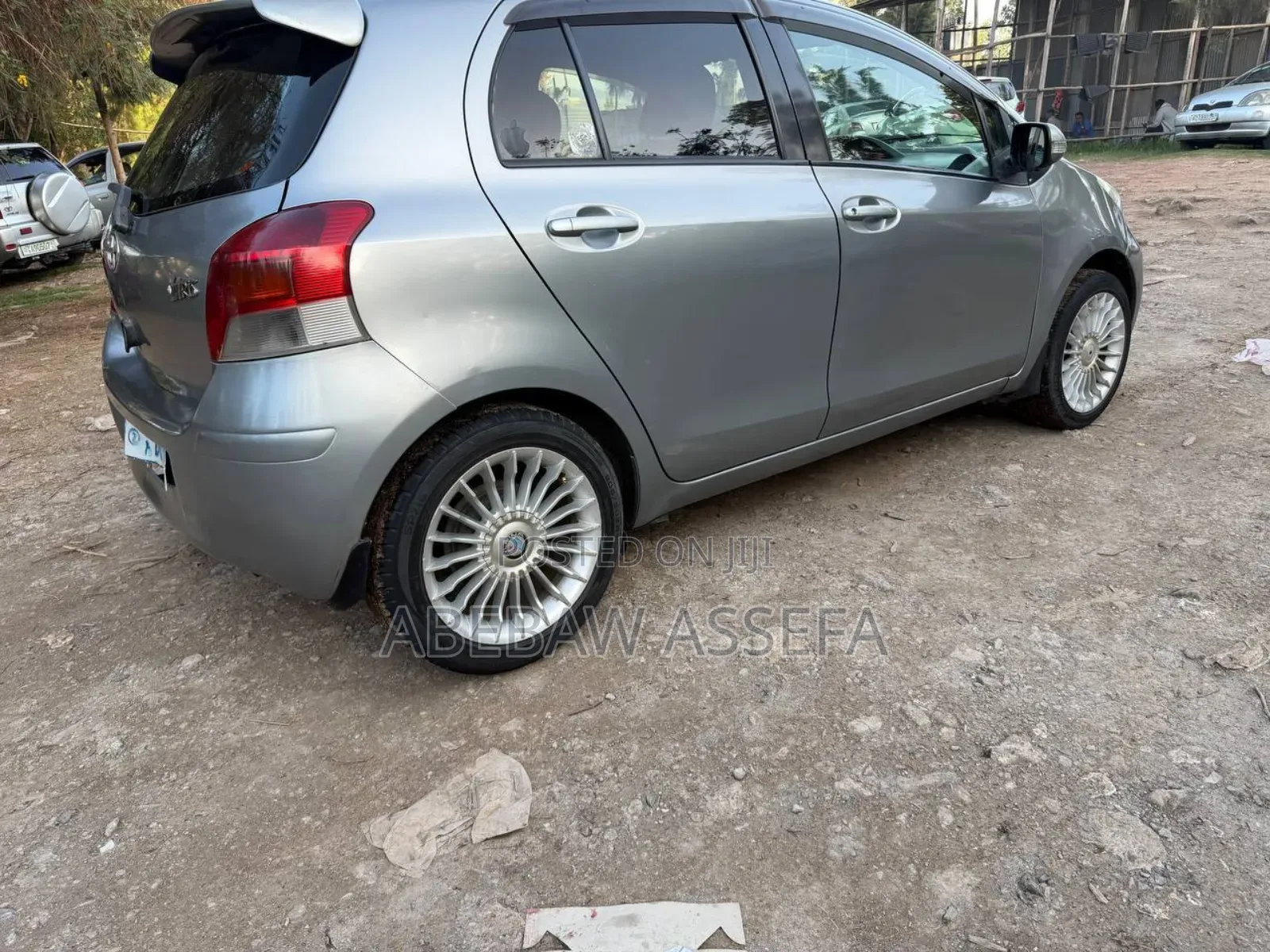 Toyota Yaris 2010 Silver