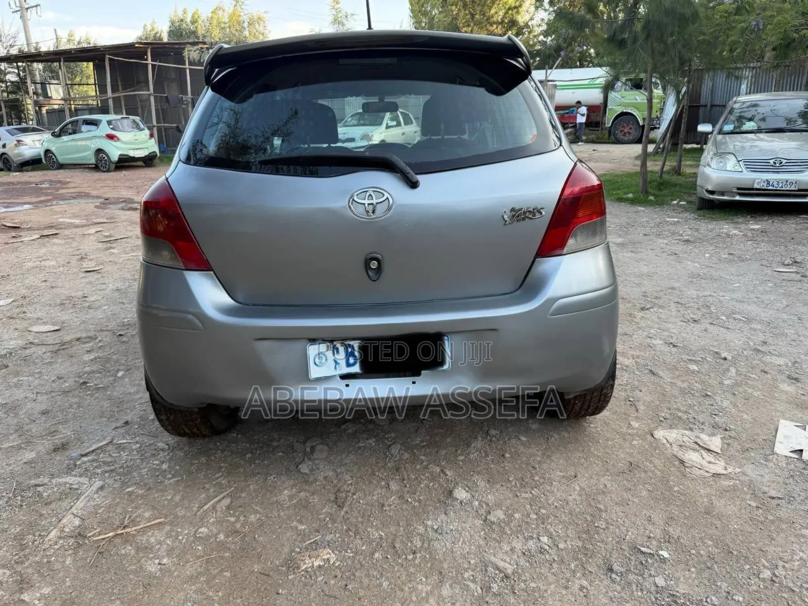 Toyota Yaris 2010 Silver