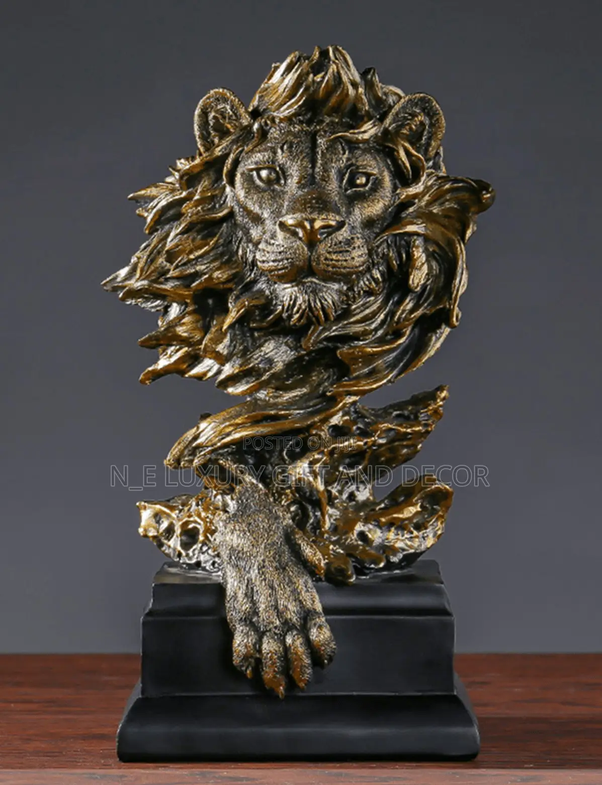 Lion Sculpture