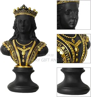 King and Queen Chess Figurine