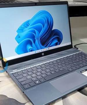 New Laptop HP Pavilion 15 8GB Intel Core i7 SSD 512GB