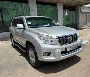 Toyota Land Cruiser Prado 3.0 TD 2013 Silver