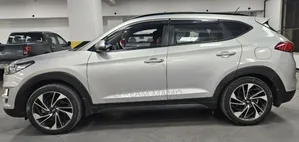 Hyundai Tucson 2019 Silver