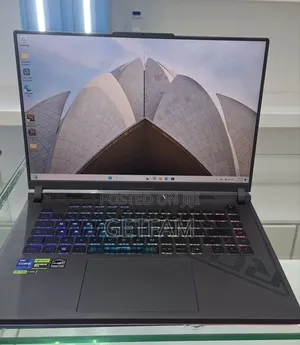 New Laptop Asus ROG Strix G15 16GB Nvidia SSD 1T