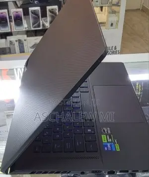 New Laptop Asus ROG Zephyrus G15 16GB Intel Core i7 SSD 512GB