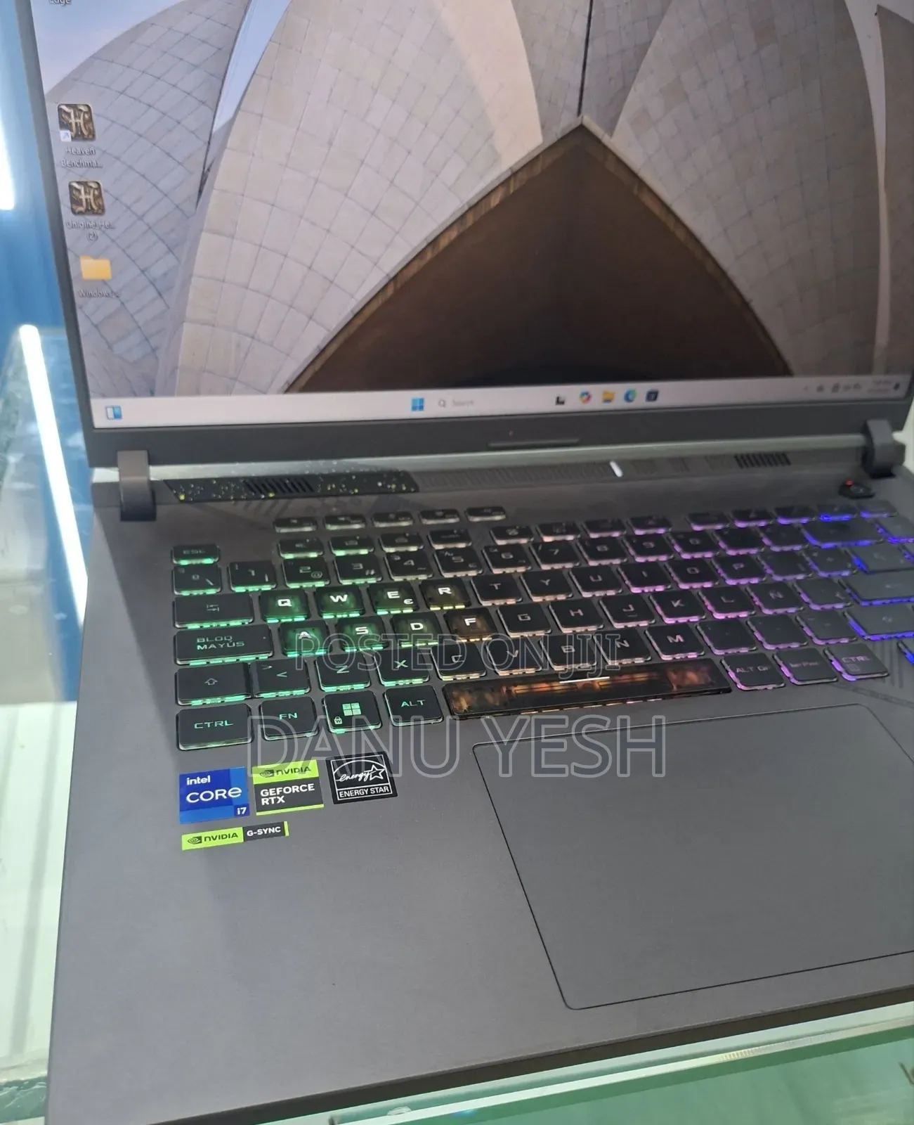 New Laptop Asus 16GB Intel Core i7 SSD 1T