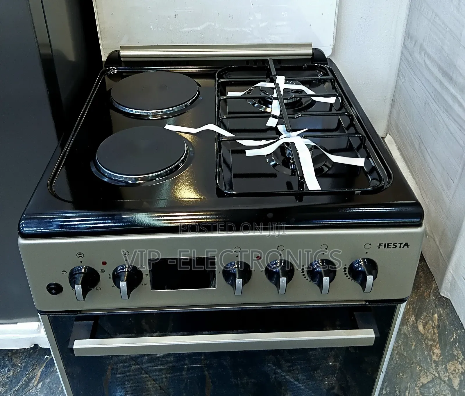 Fiesta Oven Hybrid Cooker (2 Gas + 2 Electric) With Integrated Oven