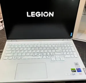 New Laptop Lenovo Ideapad 3 16GB Intel Core i5 SSD 4T
