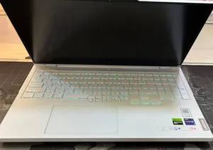 New Laptop Lenovo Ideapad 3 16GB Intel Core i5 SSD 4T