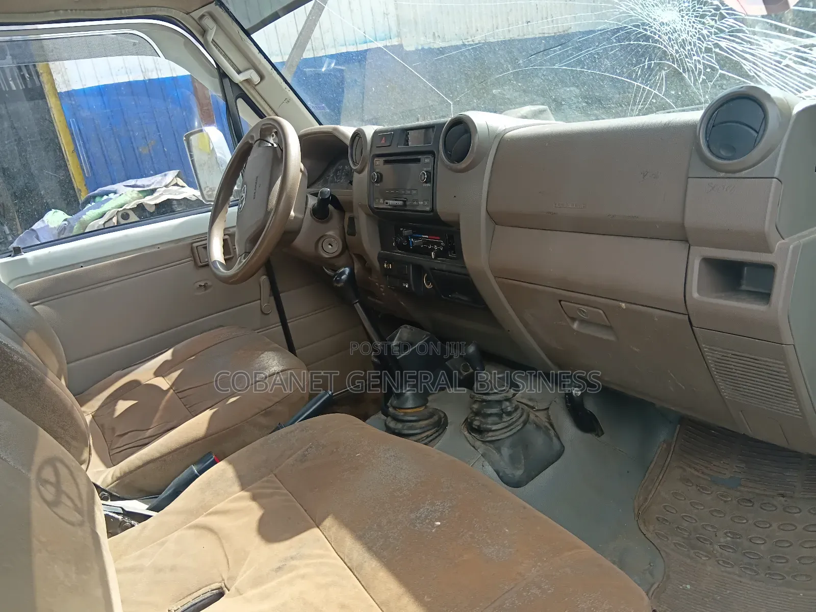 Toyota Land Cruiser 2016 White