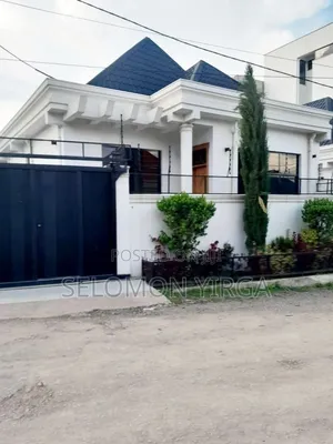 3bdrm Villa in Adis Ababa, Bole for sale