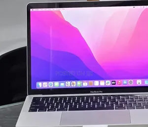 New Laptop Apple MacBook Pro 2019 8GB Intel Core i5 SSD 256GB