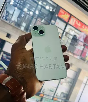 New Apple iPhone 15 128 GB