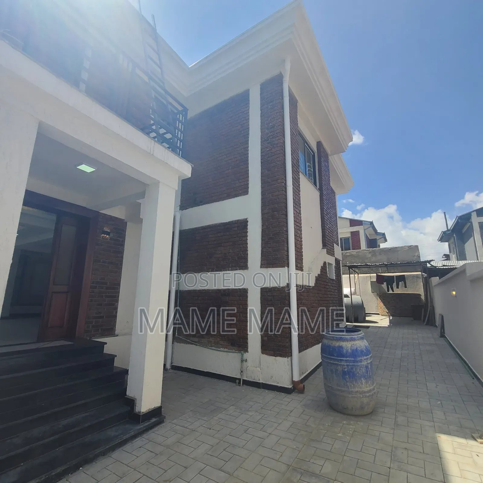 3bdrm House in Addis Abeba, Bole for rent