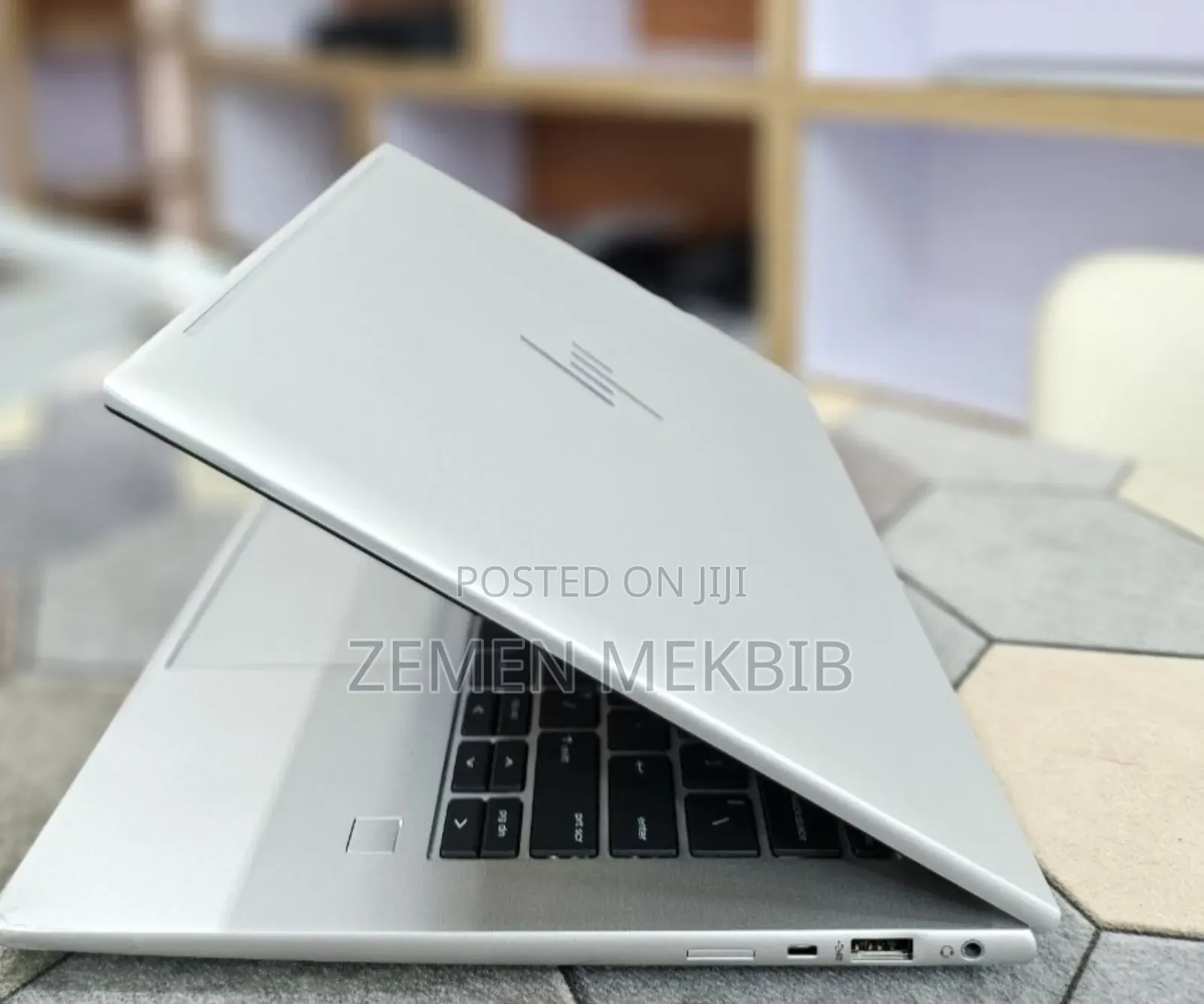 New Laptop HP EliteBook 840 G9 16GB Intel Core i7 SSD 512GB